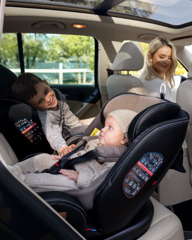 Carrello's Space ride, or How the kid made friends with the car seat 8