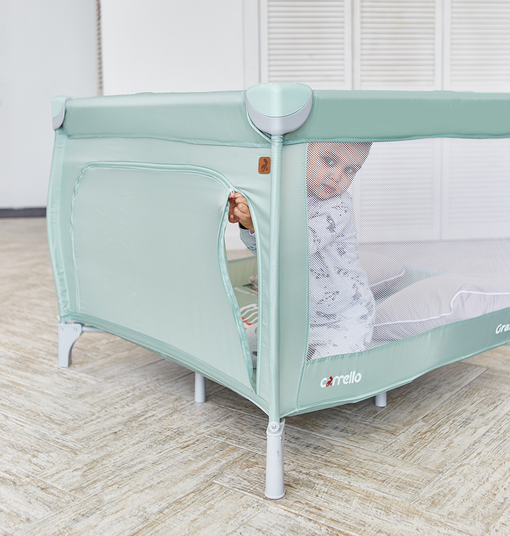 How to teach a child to sit, crawl and walk. Top secret 5