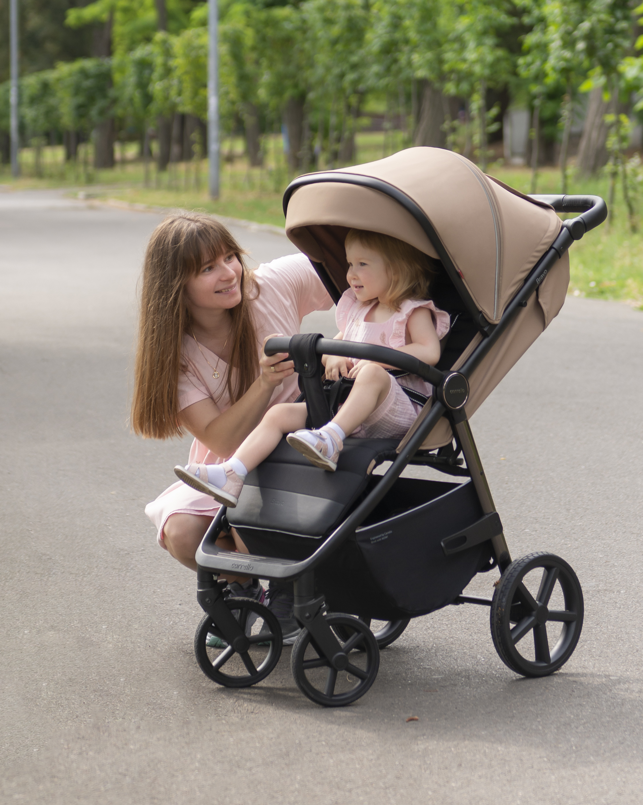 Adults, are you being reprimanded, or How to help a child become smart by playing?