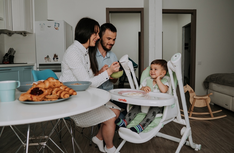 Five Life Hacks for Modern Moms, or How to Use Baby Products to Make Life Easier 4