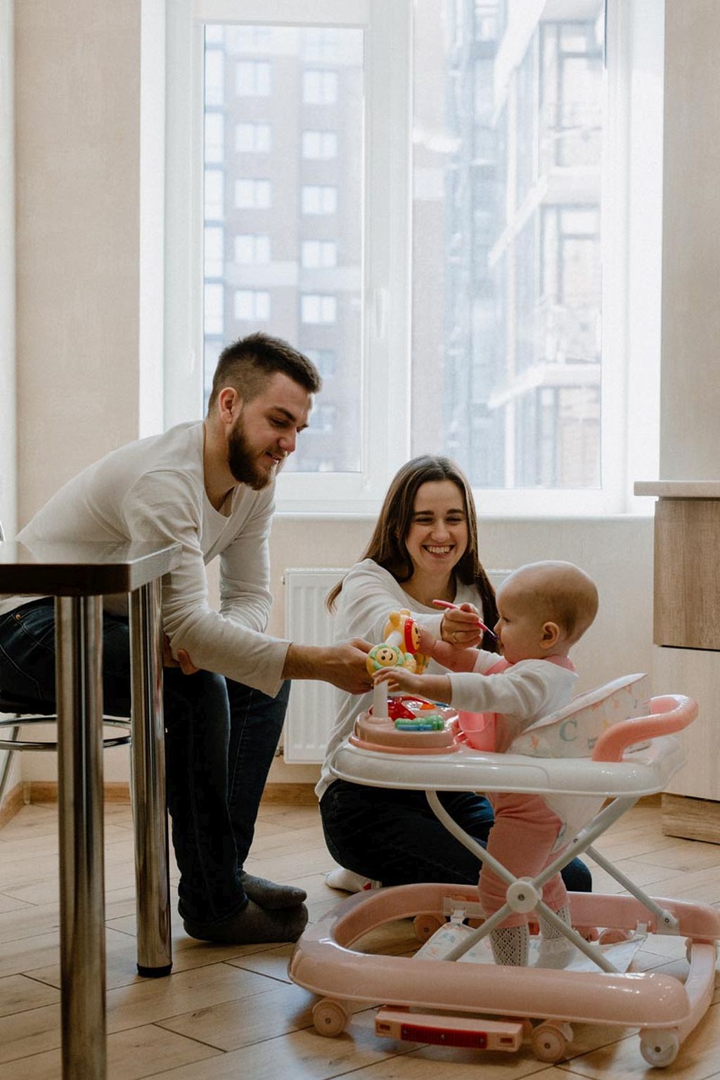 Through life with Carrello: non-fictional stories of family discoveries