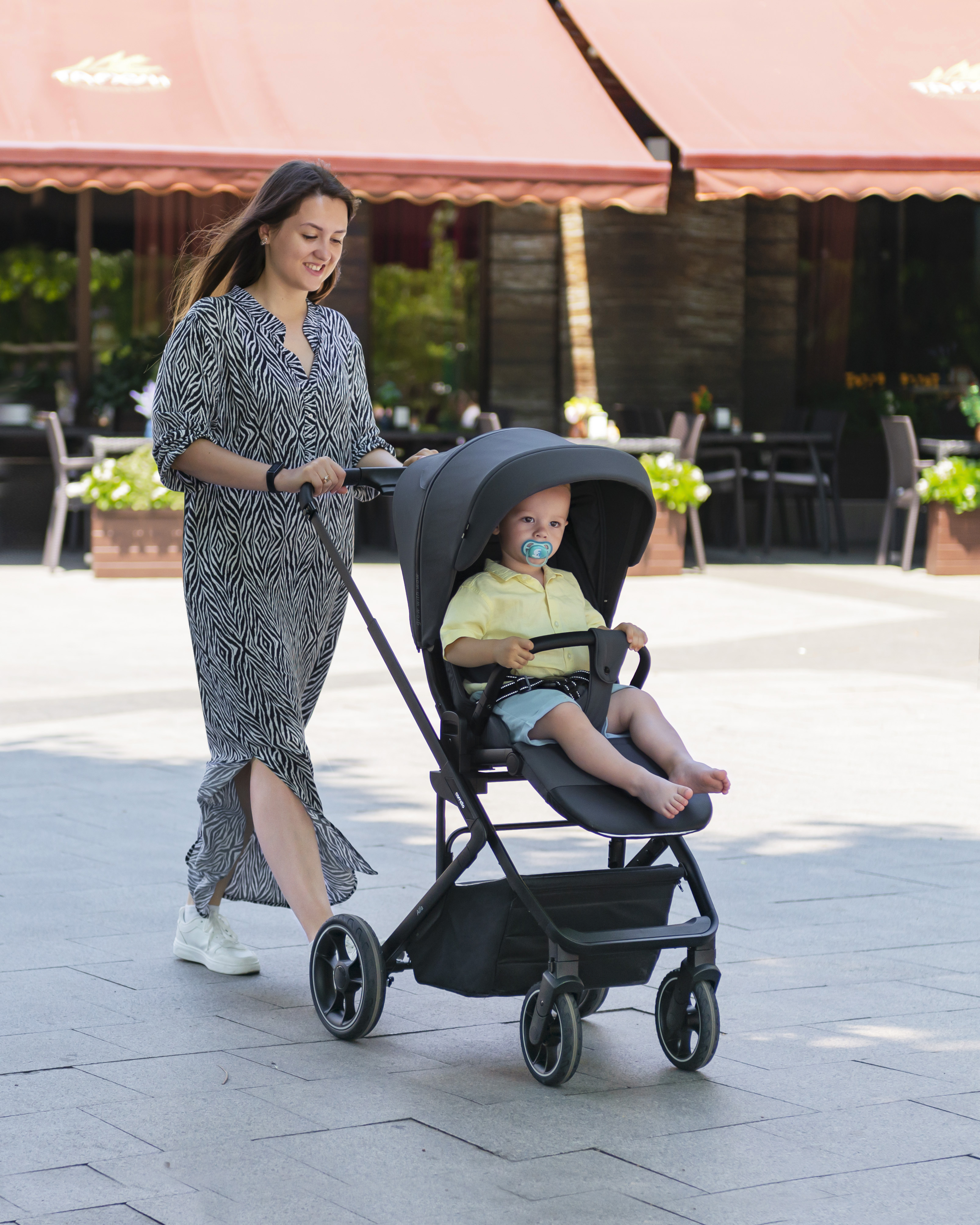 I'll do it myself!!! or Growing up with Carrello 4