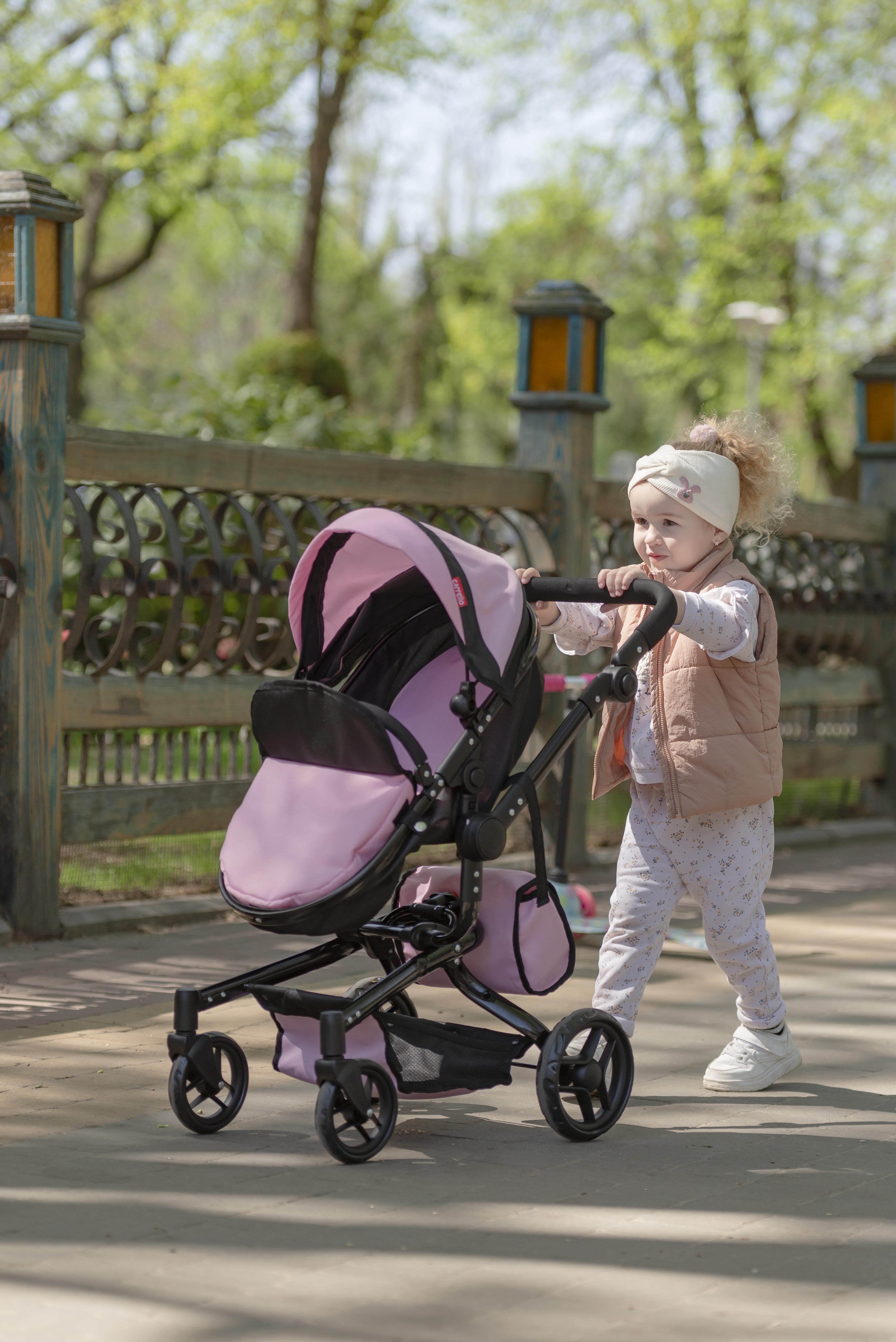 Mom, the stroller, and me. Five stories about almost adult life 1