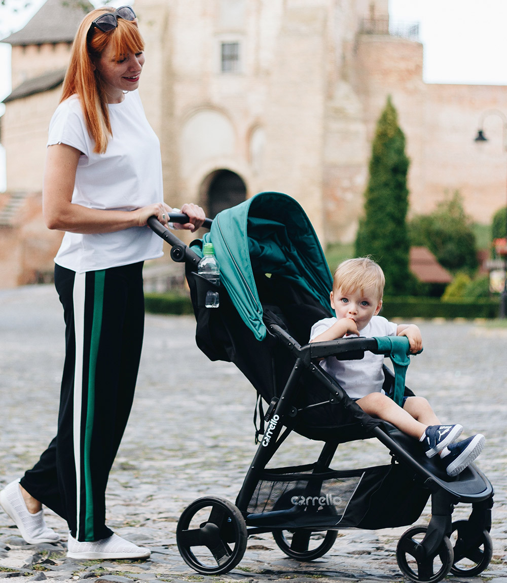 Be healthy, baby! It would seem, what does the wheelchair have to do with it?.. 6