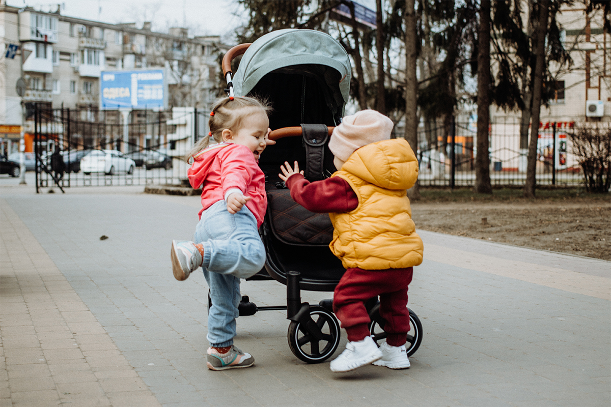 Five Life Hacks for Modern Moms, or How to Use Baby Products to Make Life Easier 1